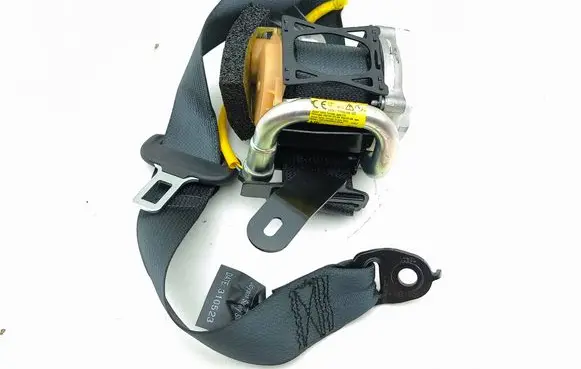 Suzuki Vitara (LY) Rear seatbelt 1117147 1119767 K2YA2