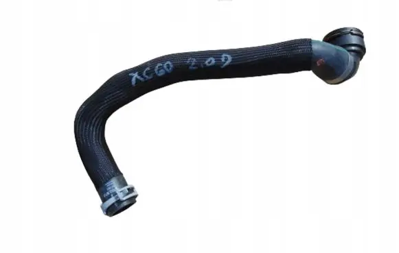 Volvo V60 Engine coolant pipe/hose 31474863