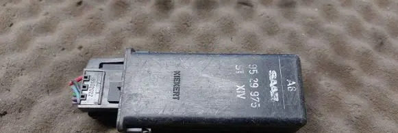 Saab 9000 CD Central locking relay 9529975