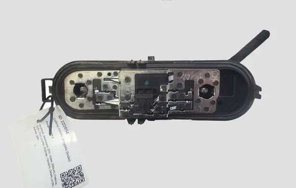 Peugeot 5008 Tail light bulb cover holder 190111