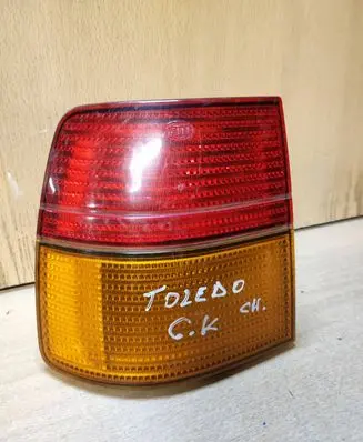 Seat Toledo I (1L) Rear/tail lights 1L0945095