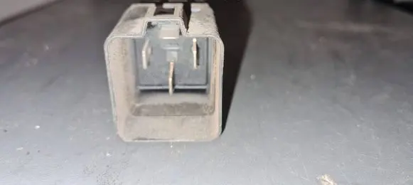 Volvo S40, V40 Other relay V23136B1001X051