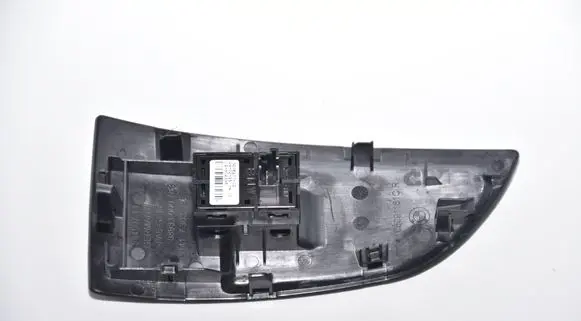 BMW i3 Electric window control switch 7303634 9208107