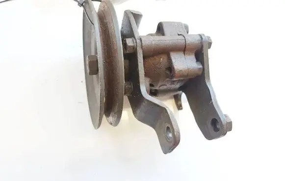Nissan King Cab, Navara Power steering pump 97204067 491102s600 97204067491102s600