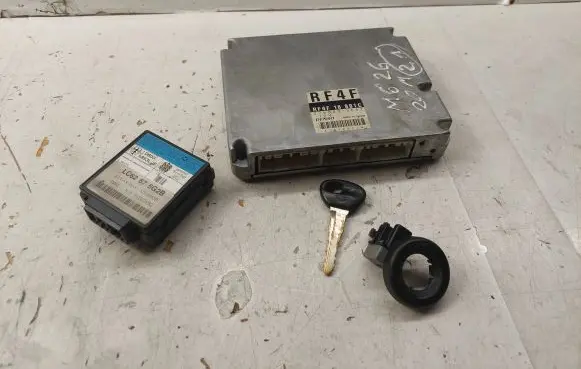 Mazda 626 Engine ECU kit and lock set RF4F18881C 2758005662 LC62675G2B