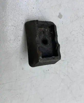 BMW X3 E83 Jacking socket point 8268885L
