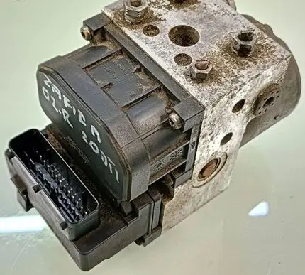 Opel Zafira A ABS control unit/module 2832220273004362