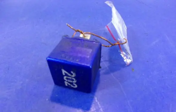 Audi A4 S4 B5 8D Other relay 8A0951253