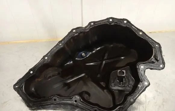 Audi A4 S4 B8 8K Oil sump 06H103600G 3007