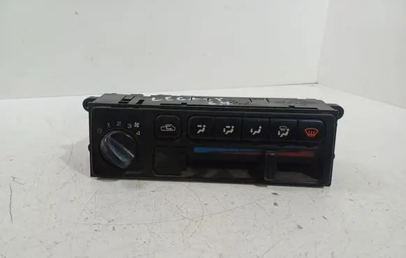 Subaru Legacy Climate control unit