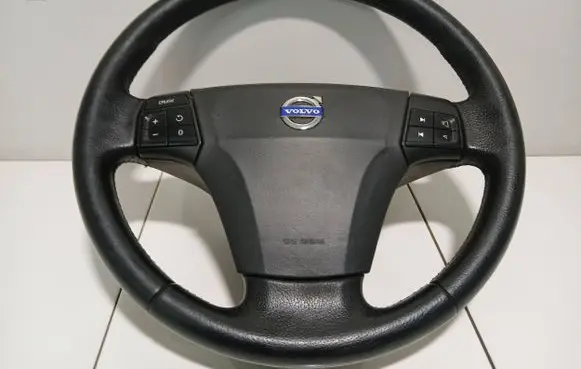 Volvo V50 Steering wheel