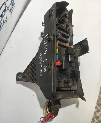 Volvo S80 Fuse box set 9494210