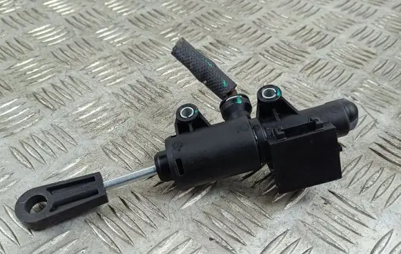 MG ZS Clutch master cylinder 22783121
