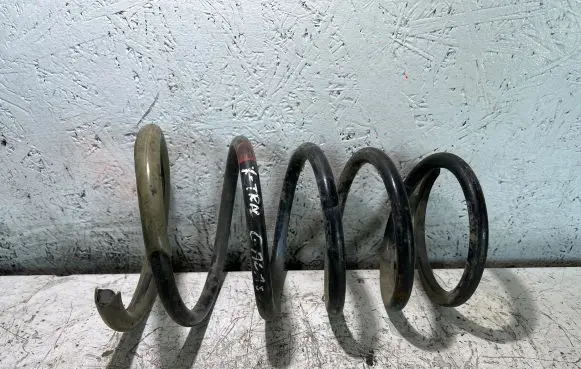 Nissan X-Trail T30 Rear coil spring