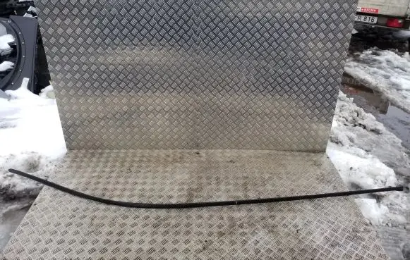 Roof trim bar molding cover