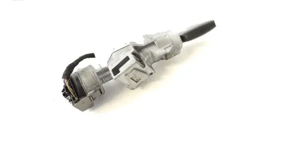 Ford Focus Ignition lock AM5A220808GD 3M513F880AE