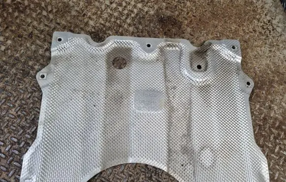 Ford Escape IV Exhaust heat shield LX6B11442AA