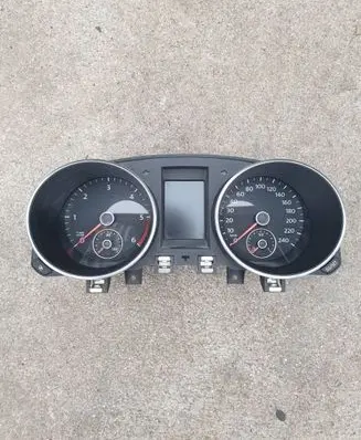 Volkswagen Golf VI Speedometer (instrument cluster) 5K0920870EX 1031710034 VDD02516