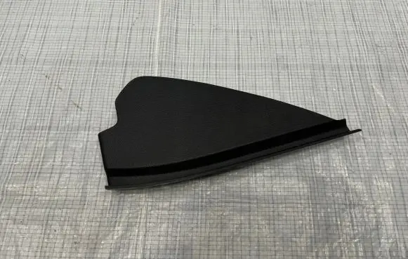 Alfa Romeo Giulia Dashboard side end trim 1561071600