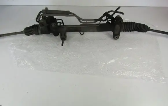 Toyota Avensis Verso Steering rack 