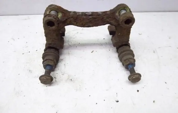 Volkswagen PASSAT B5.5 Brake caliper pad carrier rear 