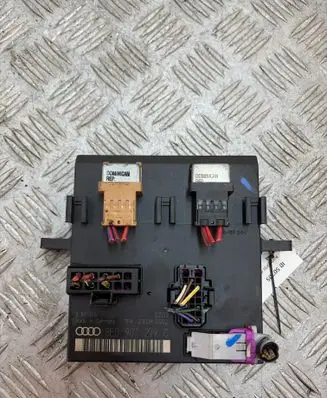 Audi A4 S4 B6 8E 8H Comfort/convenience module 8E0907279C