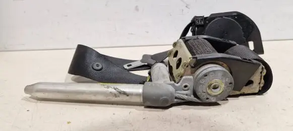 BMW 7 E65 E66 Rear seatbelt 00063774b 12268a