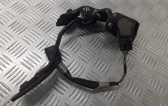 Toyota Corolla Verso E121 Accelerator throttle pedal 78111-35030