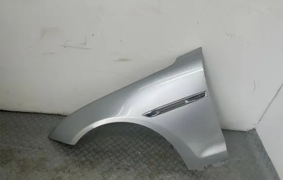 Jaguar XJ X351 Fender