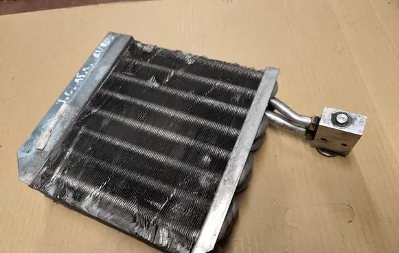 Jeep Cherokee XJ Air conditioning (A/C) radiator (interior) 
