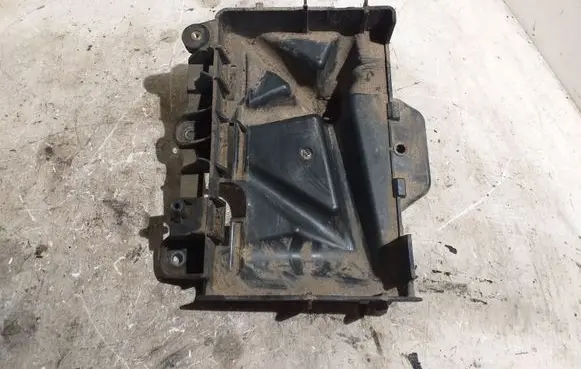 Volkswagen Fox Battery tray 6Q0915331