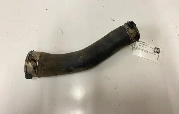 Intercooler hose/pipe