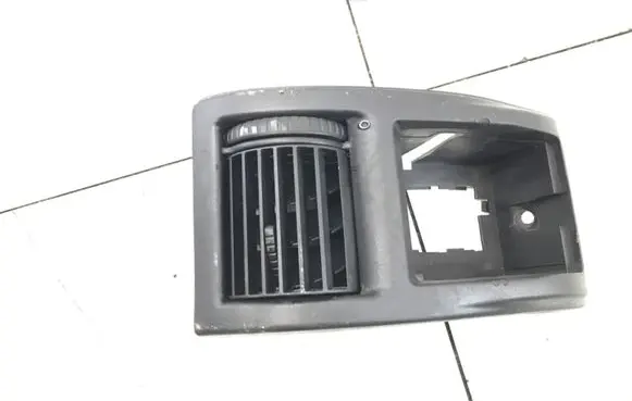Opel Astra G Dash center air vent grill 90560338