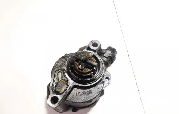 Peugeot Partner Vacuum pump D1562C1 21065