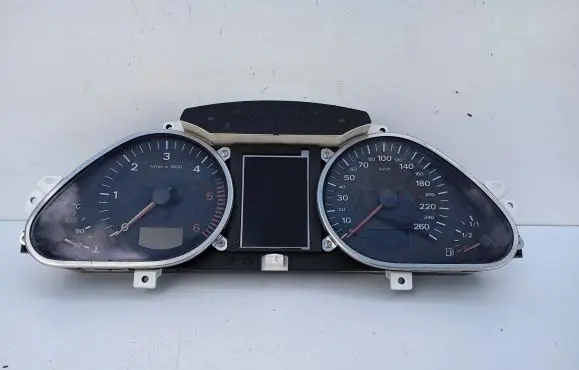 Audi Q7 4L Speedometer (instrument cluster)