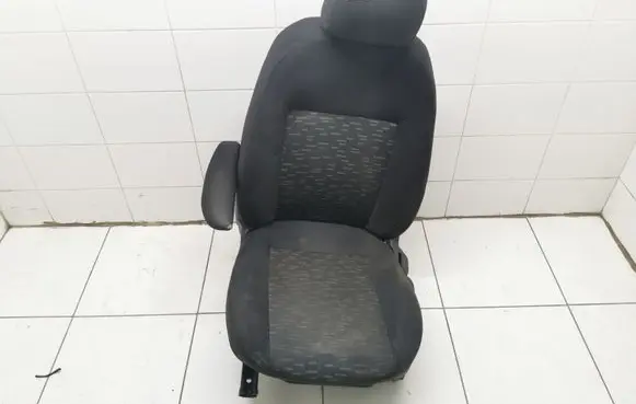 Opel Combo D Front driver seat 