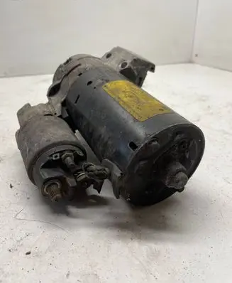 BMW 3 F30 F35 F31 Starter motor 7823700 12417823700 782370001