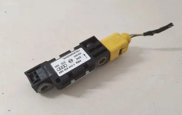 Audi A3 S3 8P Airbag deployment crash/impact sensor 4B0959643E