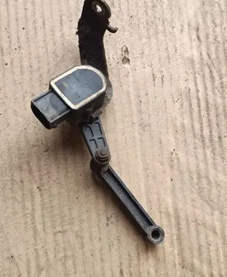 BMW X5 E70 Headlight/headlamp level sensor 6778813