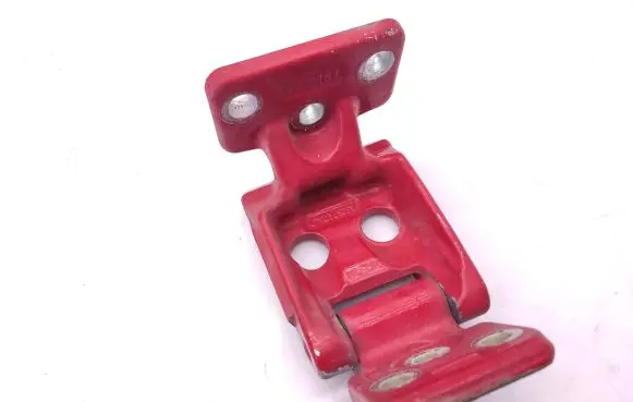 Rear door upper hinge