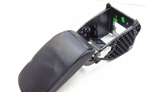 Skoda Superb B6 (3T) Armrest 