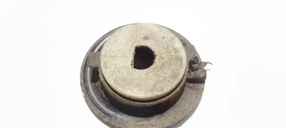 Peugeot 307 Front coil spring rubber mount 9633462080