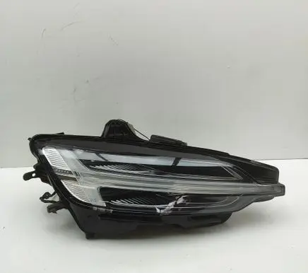 Volvo V60 Headlight/headlamp 32338019