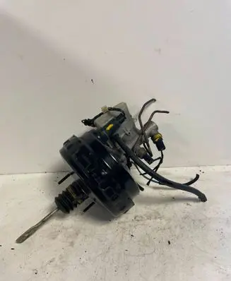 Volvo S60 Brake booster P31273644 829621 03785834314