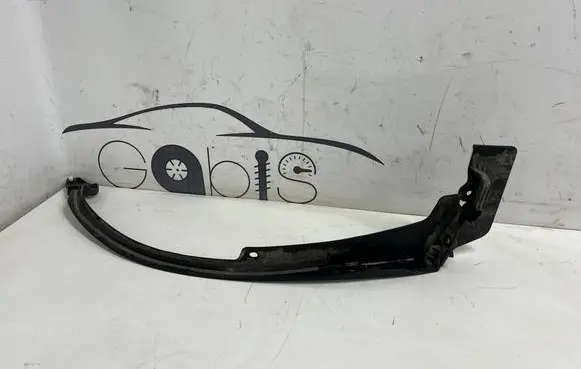 Toyota RAV 4 (XA50) Rear arch trim 7587342010