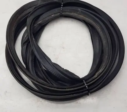 Mercedes-Benz Sprinter W907 W910 Rubber seal rear door 
