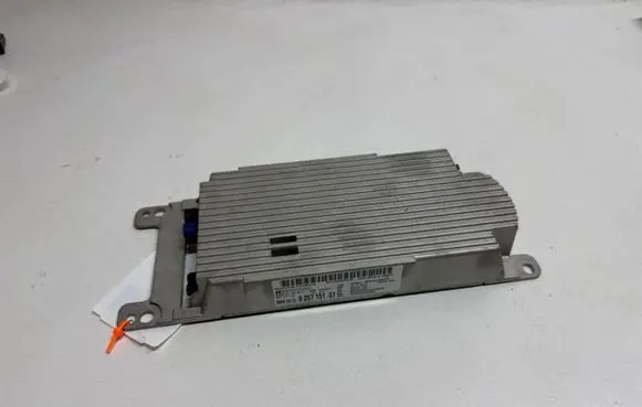 BMW 7 F01 F02 F03 F04 Bluetooth control unit module 9257151 2259397