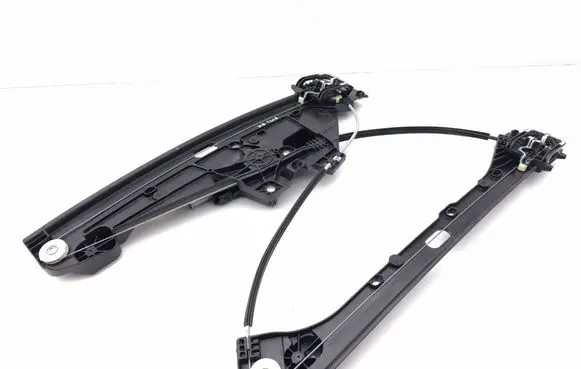 Peugeot 3008 III Front door window regulator with motor 9839846280