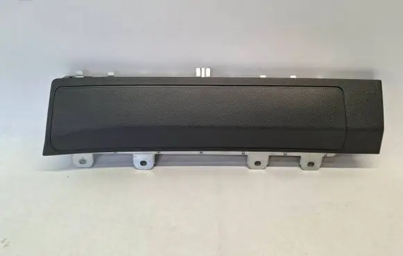 Mercedes-Benz A W176 Knee airbag 617379600C 299813000