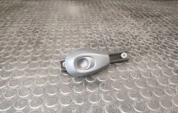 Renault Captur Seat belt height adjuster 878248632R